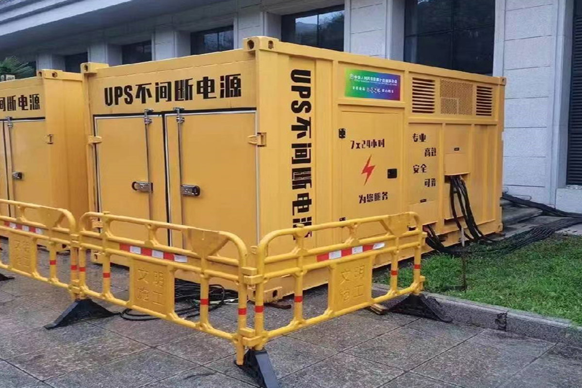 望江发电机租赁施工现场